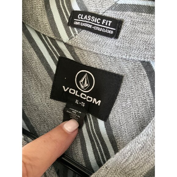 Volcom Men's Newbar Stripe Short Sleeve Shirt size XL Grey/Blue - Picture 5 of 5